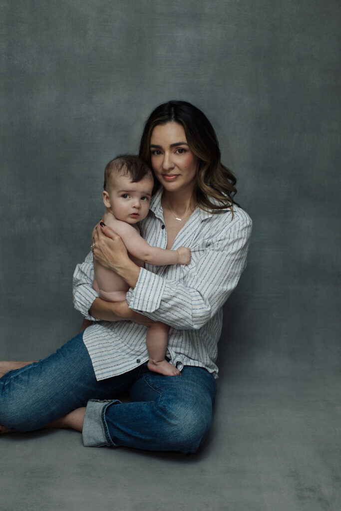 Motherhood portrait session in Austin Texas